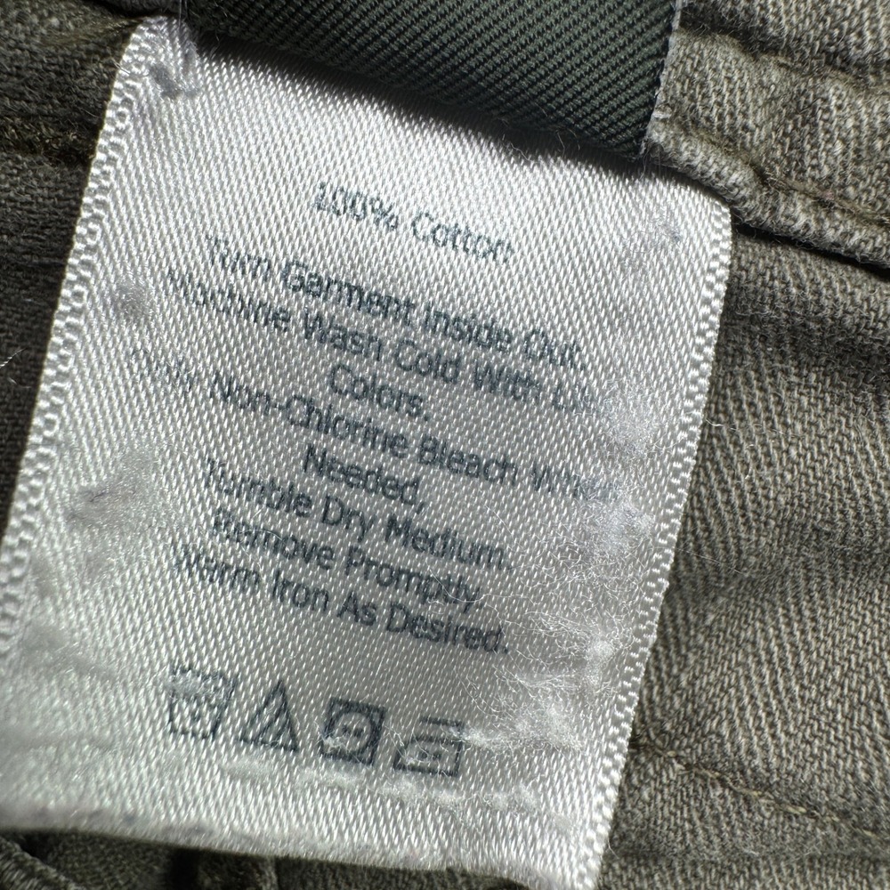 Eddie Bauer Cargo Shorts Women 16 Olive Green Cotton Hiking Outdoor Trail Pocket - Picture 11 of 11